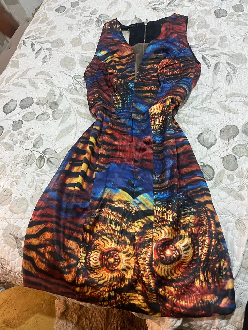 Vestido curto estampado 