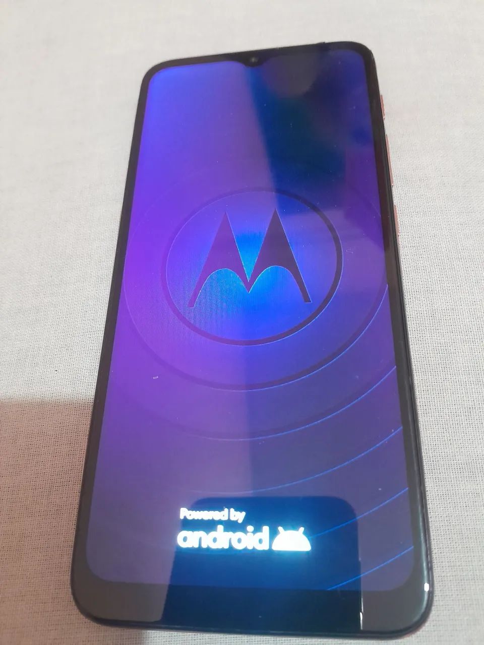MOTO E7 Power Sem marcas de uso $200 - Foto 2