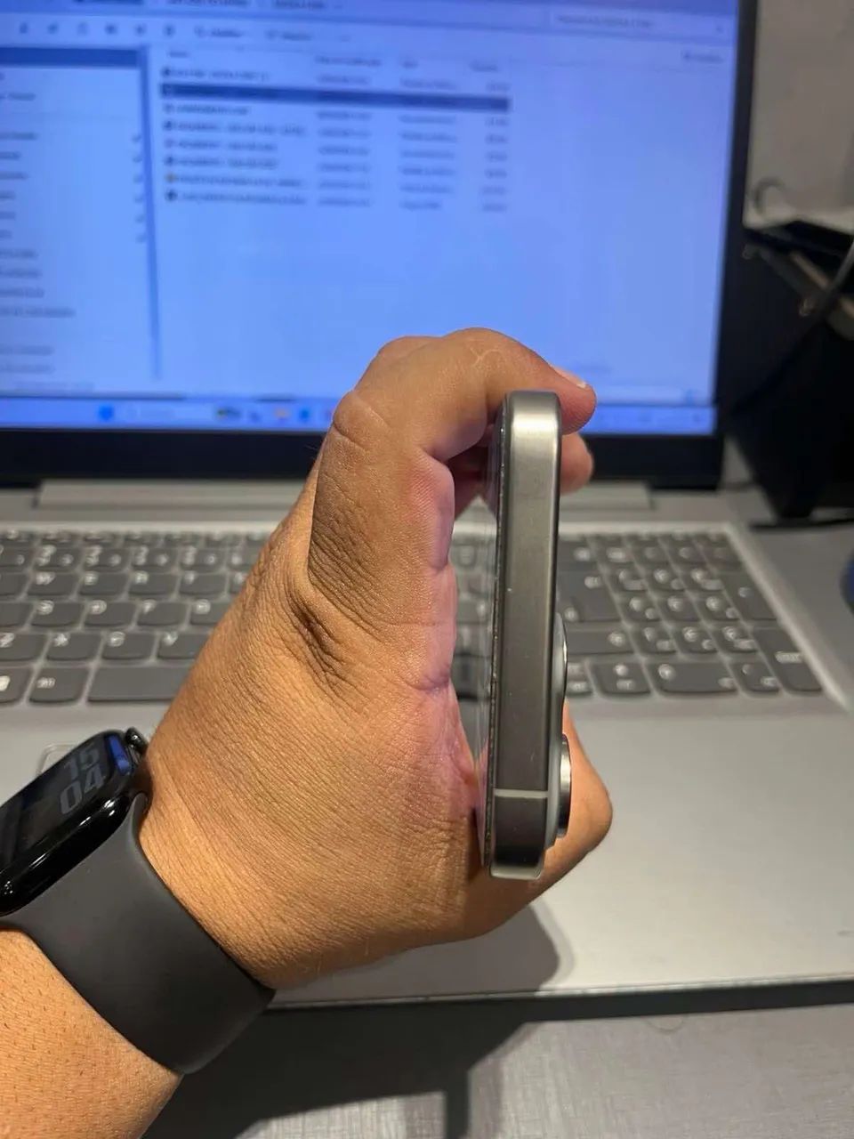 IPHONE 15 pro max 256G - Foto 4