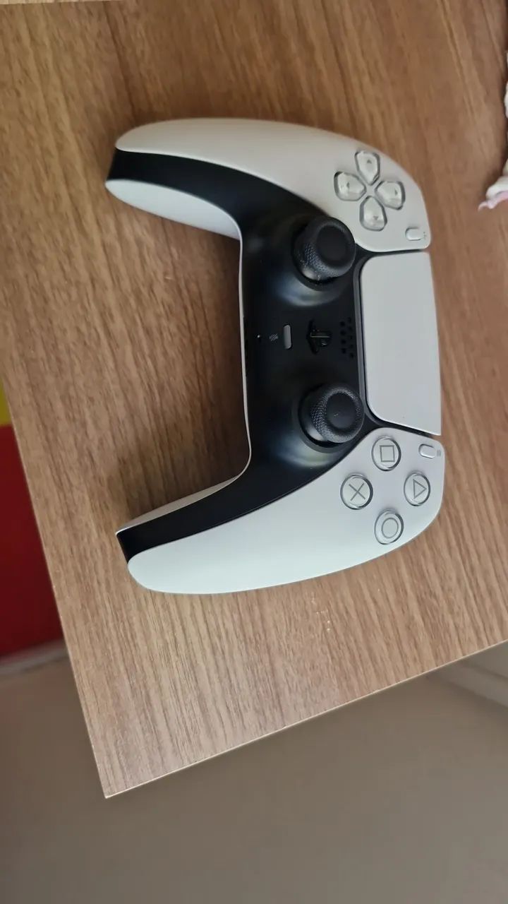 Ps5 slim digital + 2 controles - Foto 2