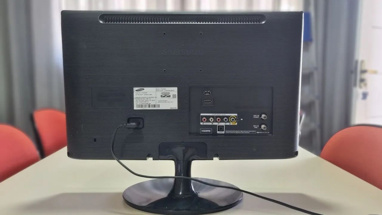 Monitor/TV Samsung SyncMaster T22A300 - 21,5" Full HD com HDMI - Foto 2