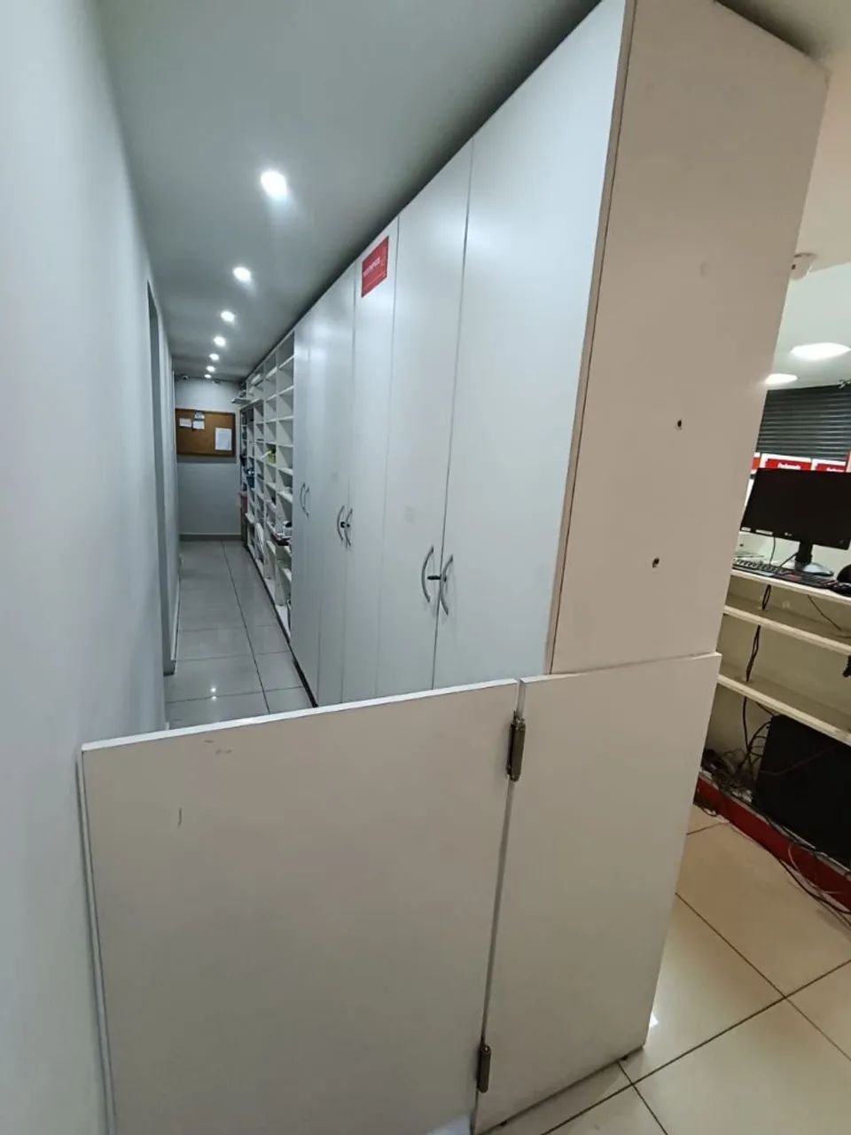 Móveis para Farmácia - Venda 