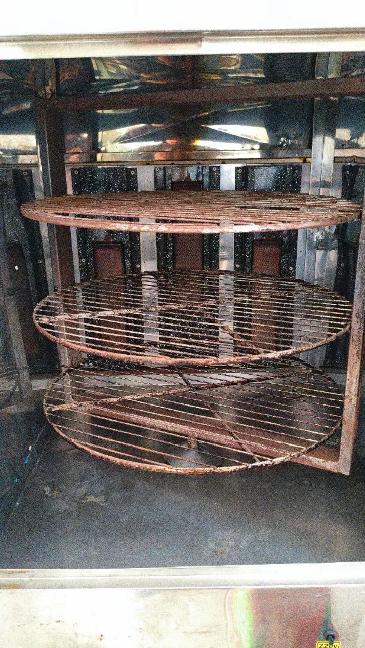 Forno de assar frango 3 grelhas giratórias  - Foto 2