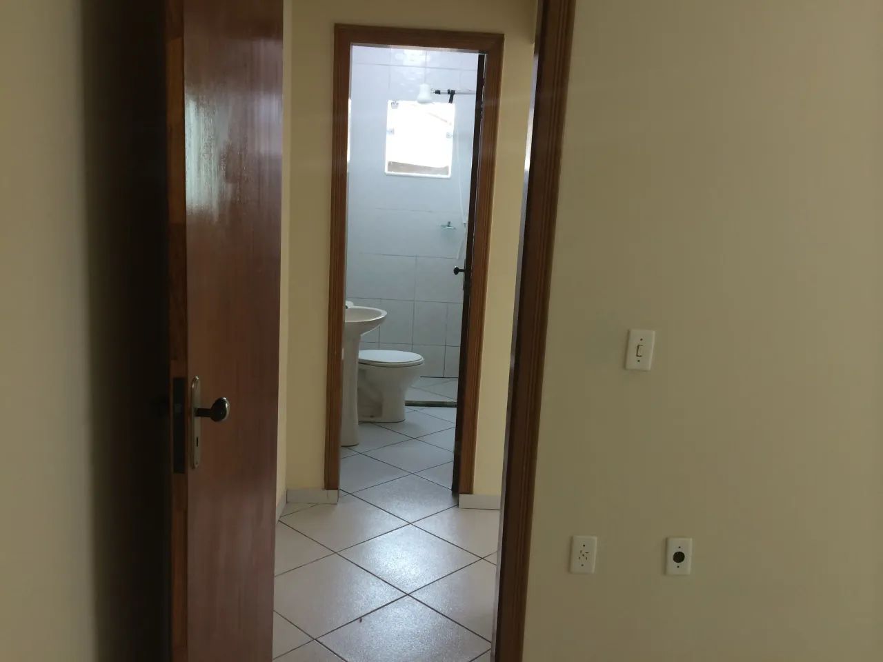 CASA TÉRREA C/ QUARTO e SALA - PERTO DO TERMINAL CEHAB - Foto 4