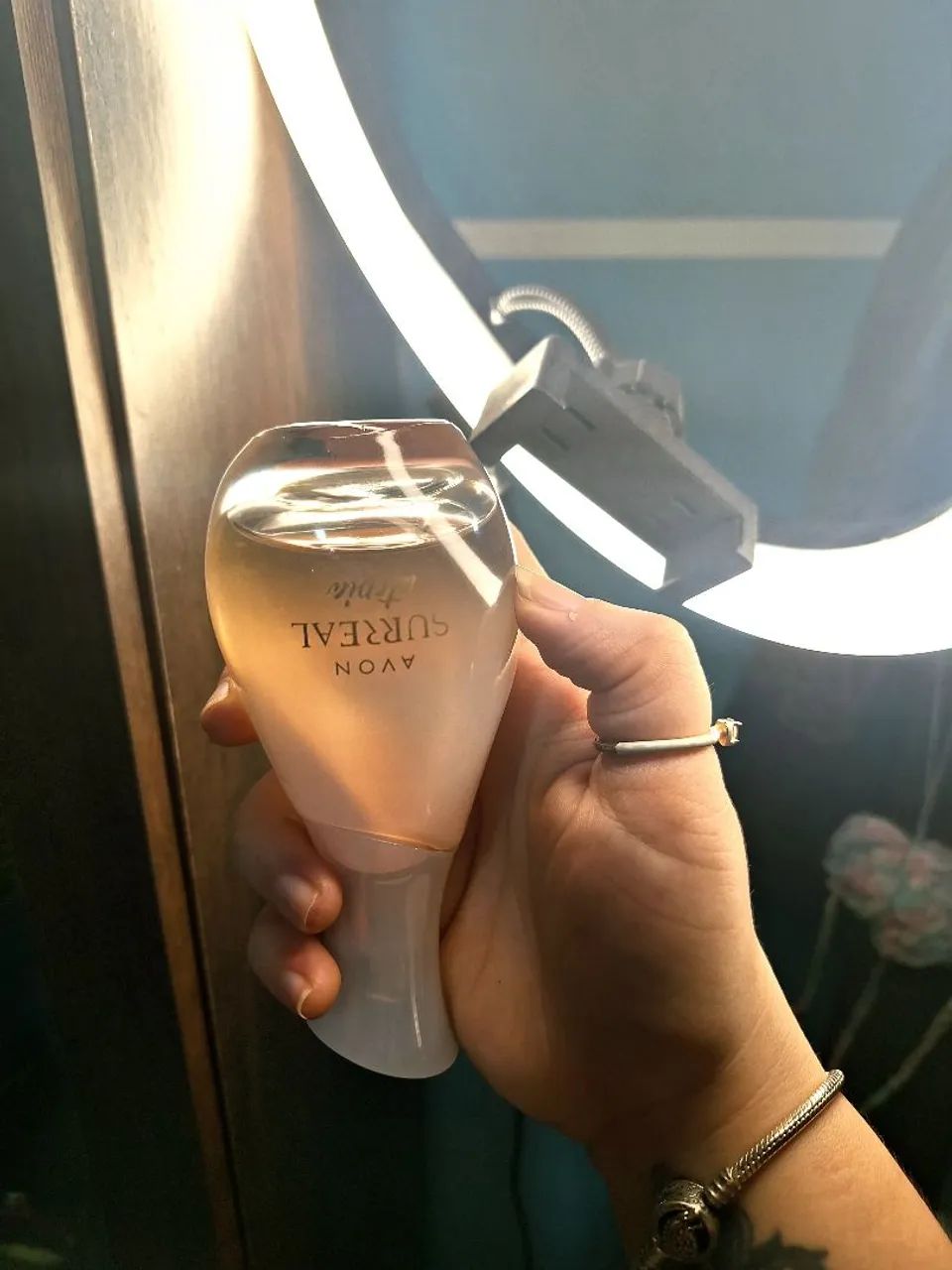 Surreal Utopia *raro*  avon - Foto 2