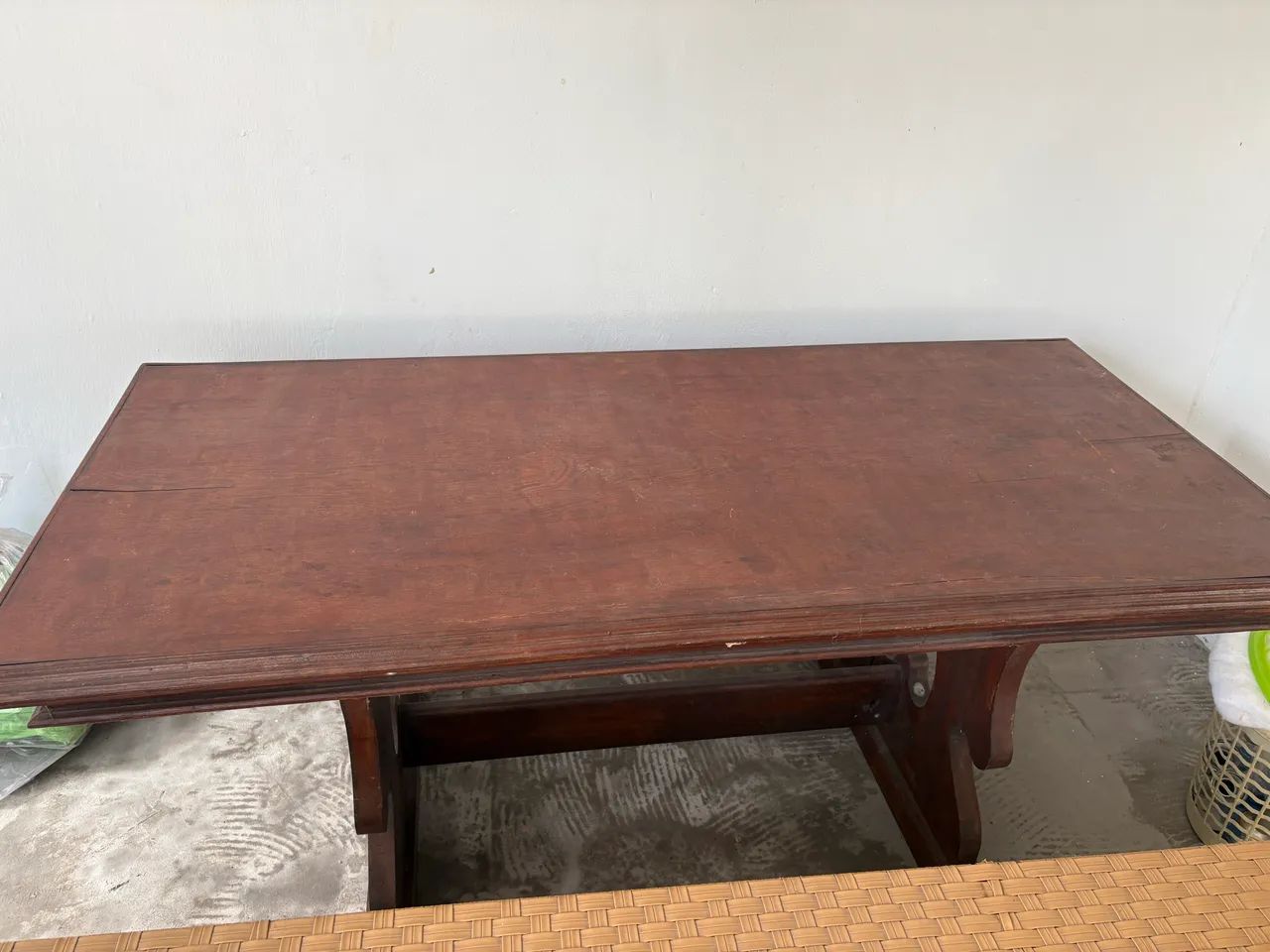 Mesa em madeira maci ça  - Foto 2