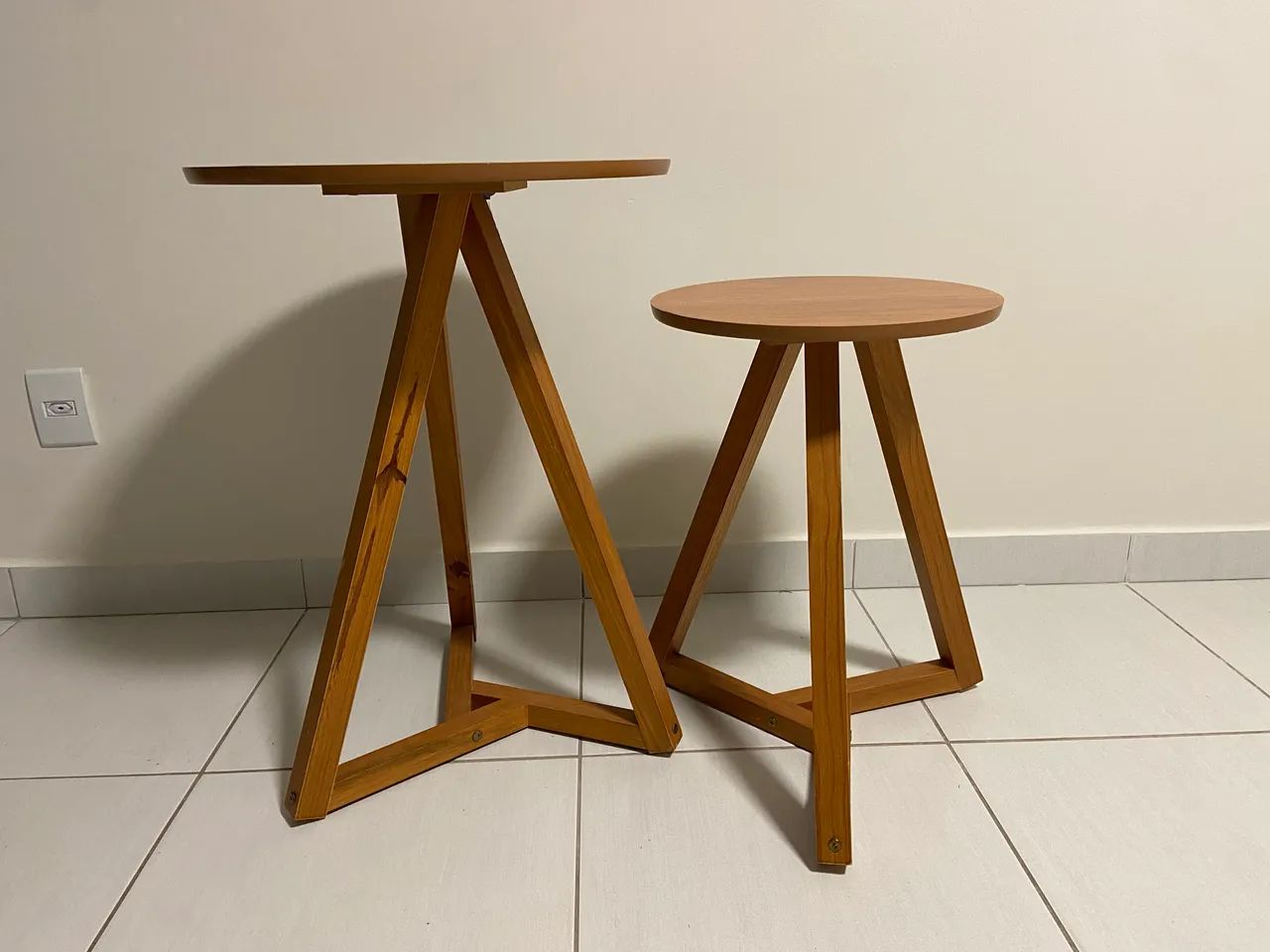 Conjunto Mesa Lateral Tebarrot Móveis - Foto 2