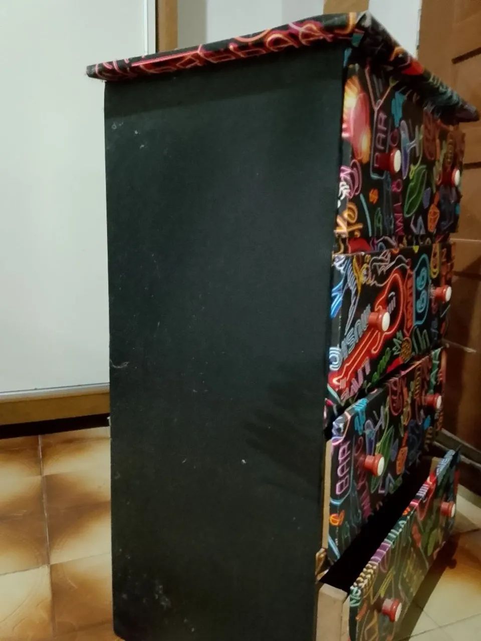 Cômoda com 4 gavetas  - Foto 2