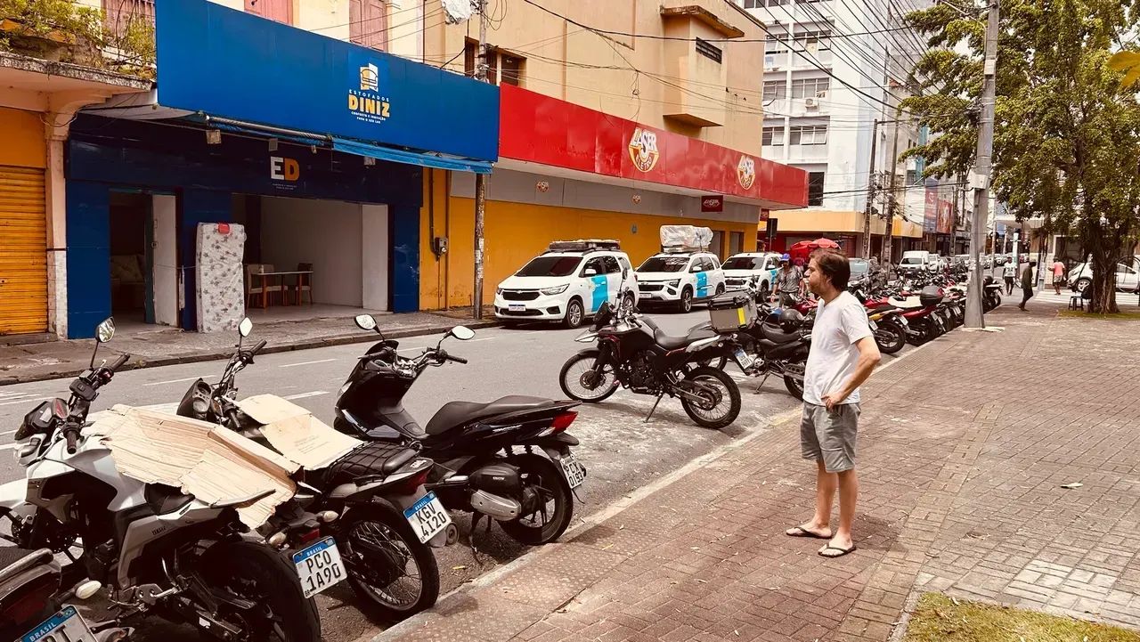 Vendo ou Alugo Prédio