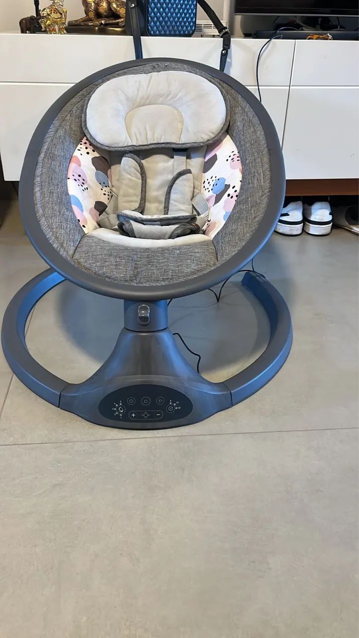 Cadeira de balanço para bebê Clingo