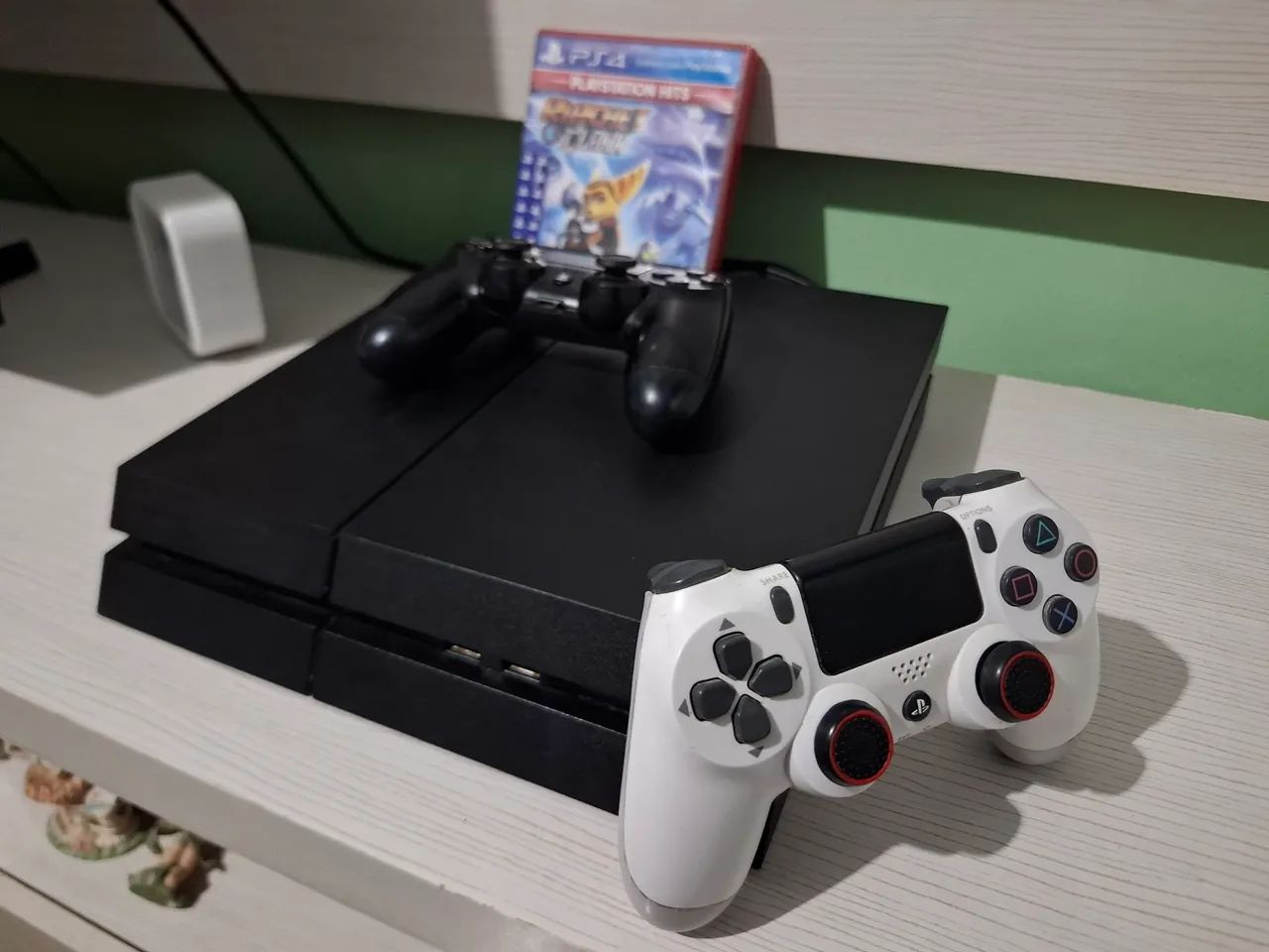 Ps4 Fat + 2 Controles e 1 Jogo - Foto 2