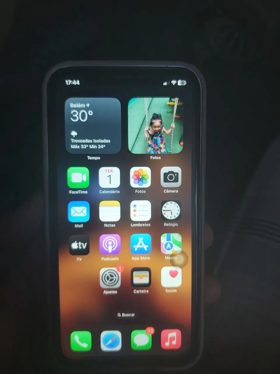 Iphone XR na carcaça do 17 Pro 