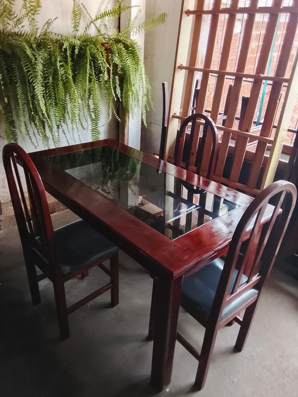 Mesa com 3 cadeiras  - Foto 4