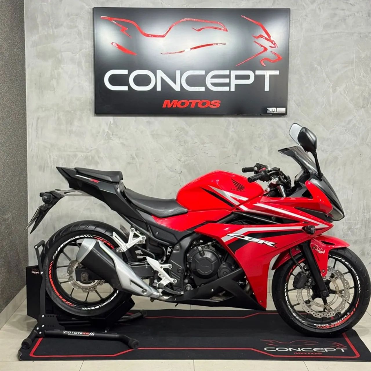 Honda CBR 500 450 cc 