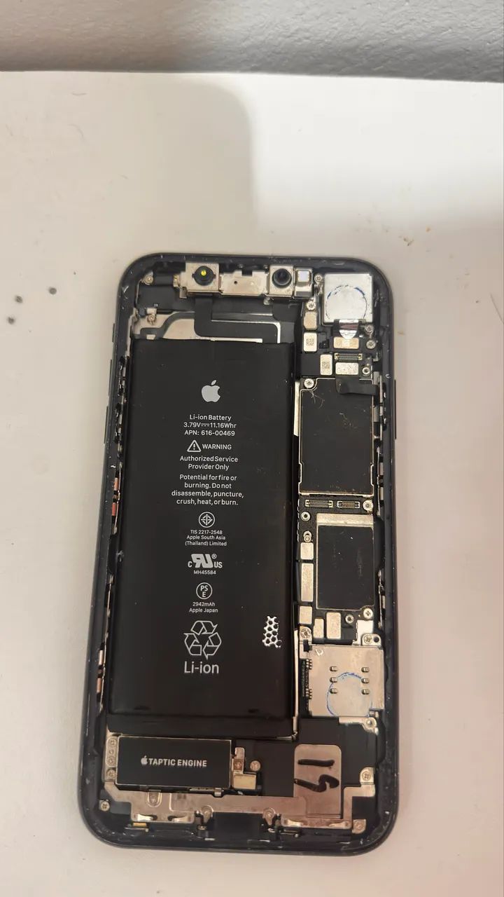iPhone XR PARA RETIRADA DE PEÇAS - Foto 2
