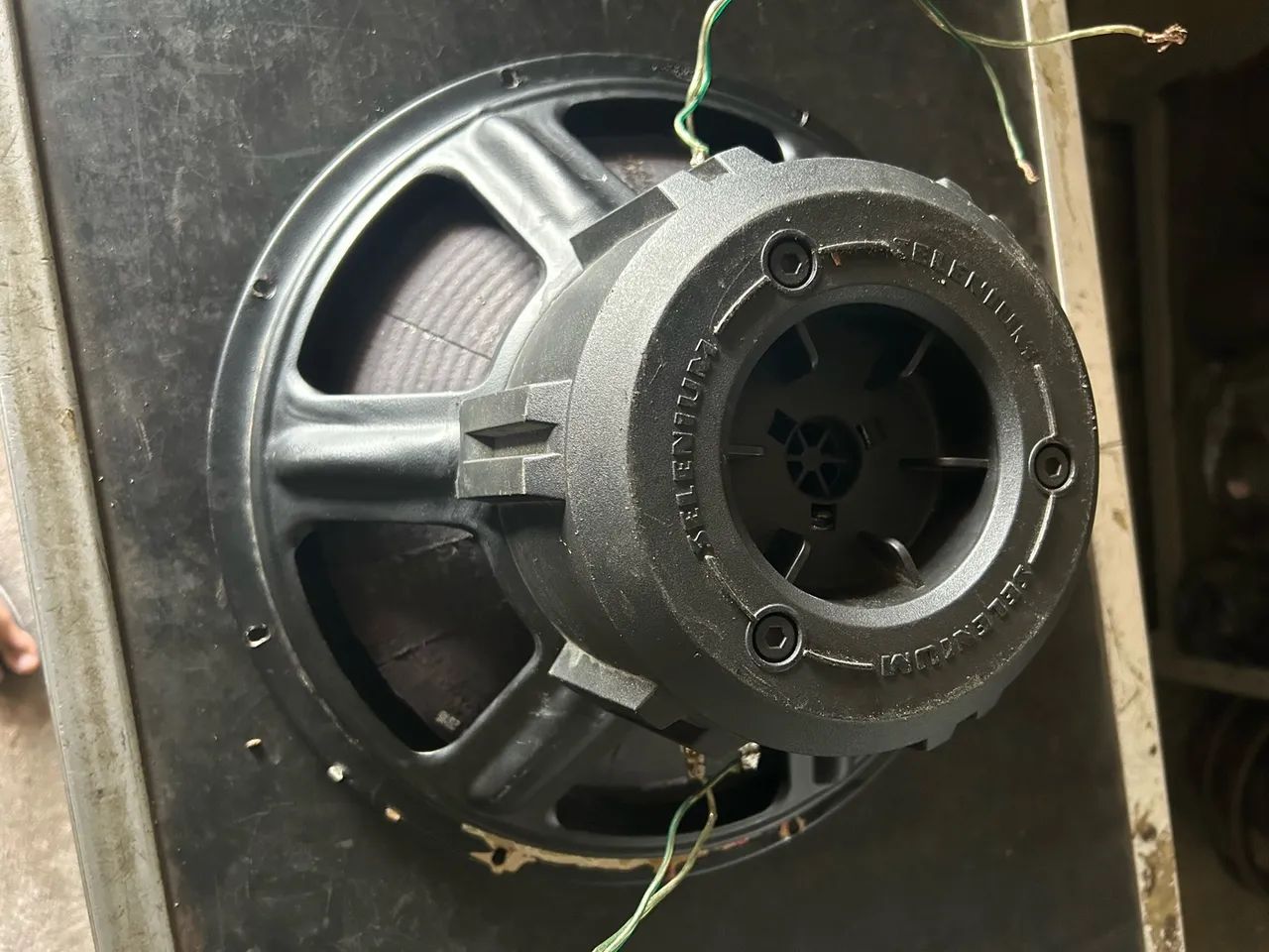 Subwoofer matador 800rms - Foto 2