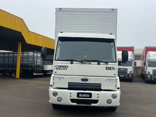 FORD CARGO 1317 2011 - Foto 2