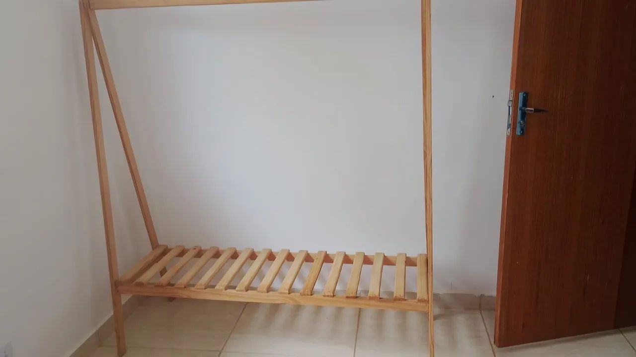 Vendo arara + espelho