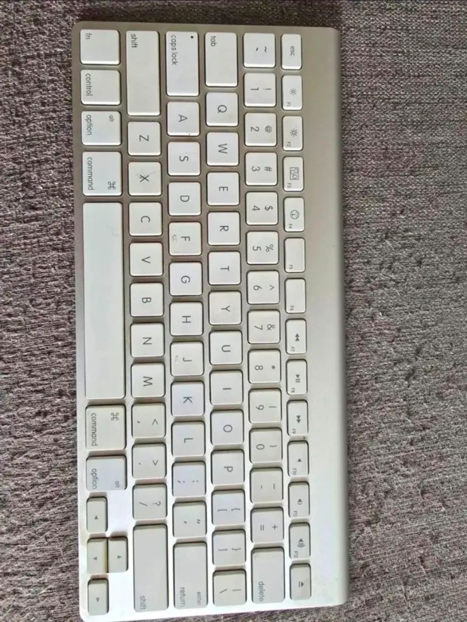 iMac Apple 21.5'' Late 2009 - Foto 3