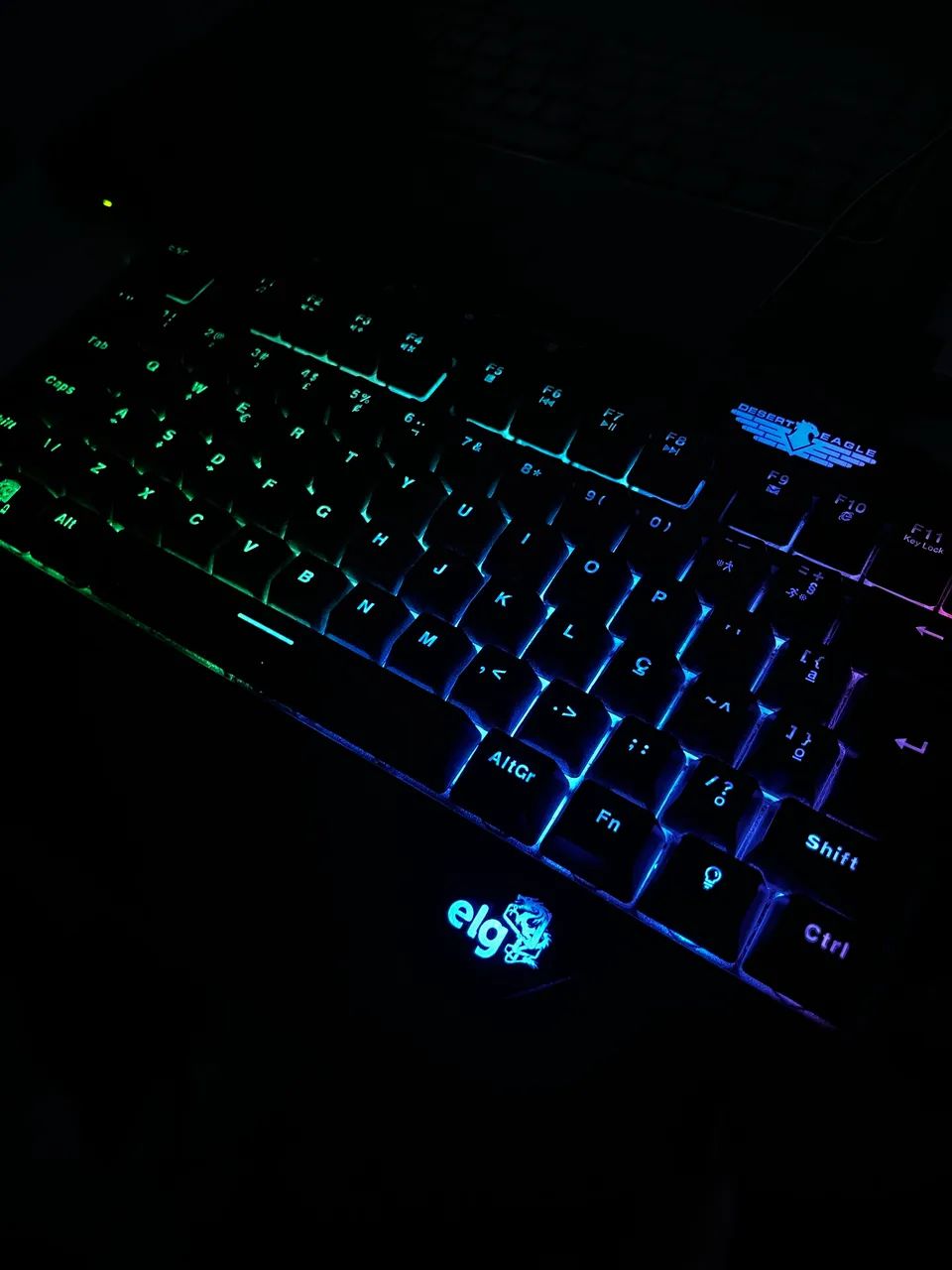TECLADO EM PERFEITO ESTADO - Foto 3
