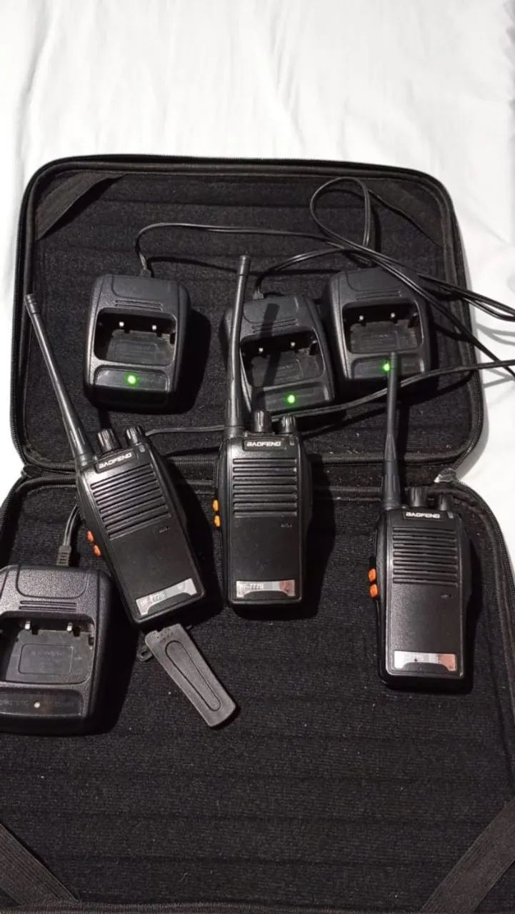 Rádios comunicador HT-3 unidades c/carregador<br>Edson * whats<br>
