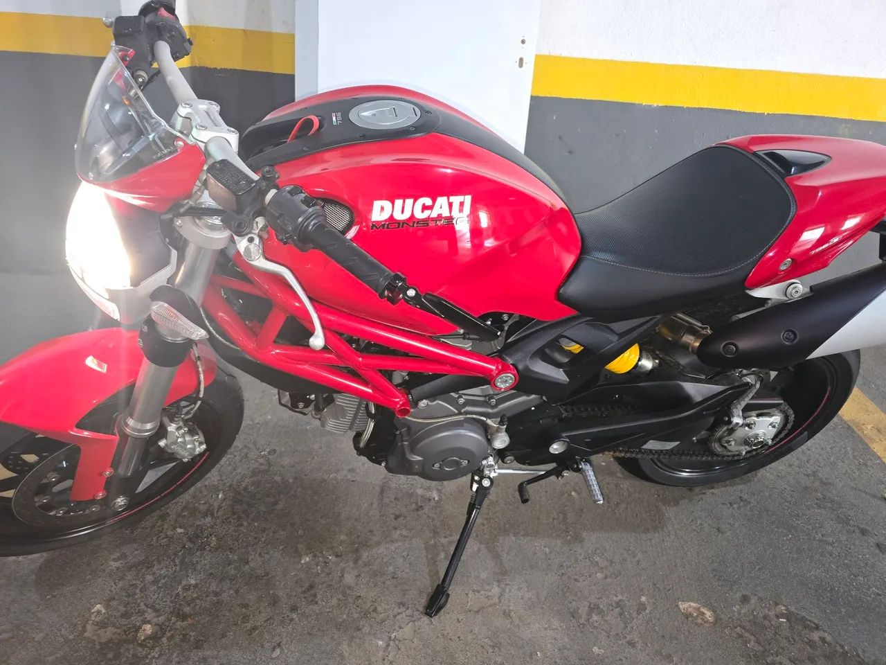 Ducati Monter 796 ABS - SUPER NOVA - Foto 4