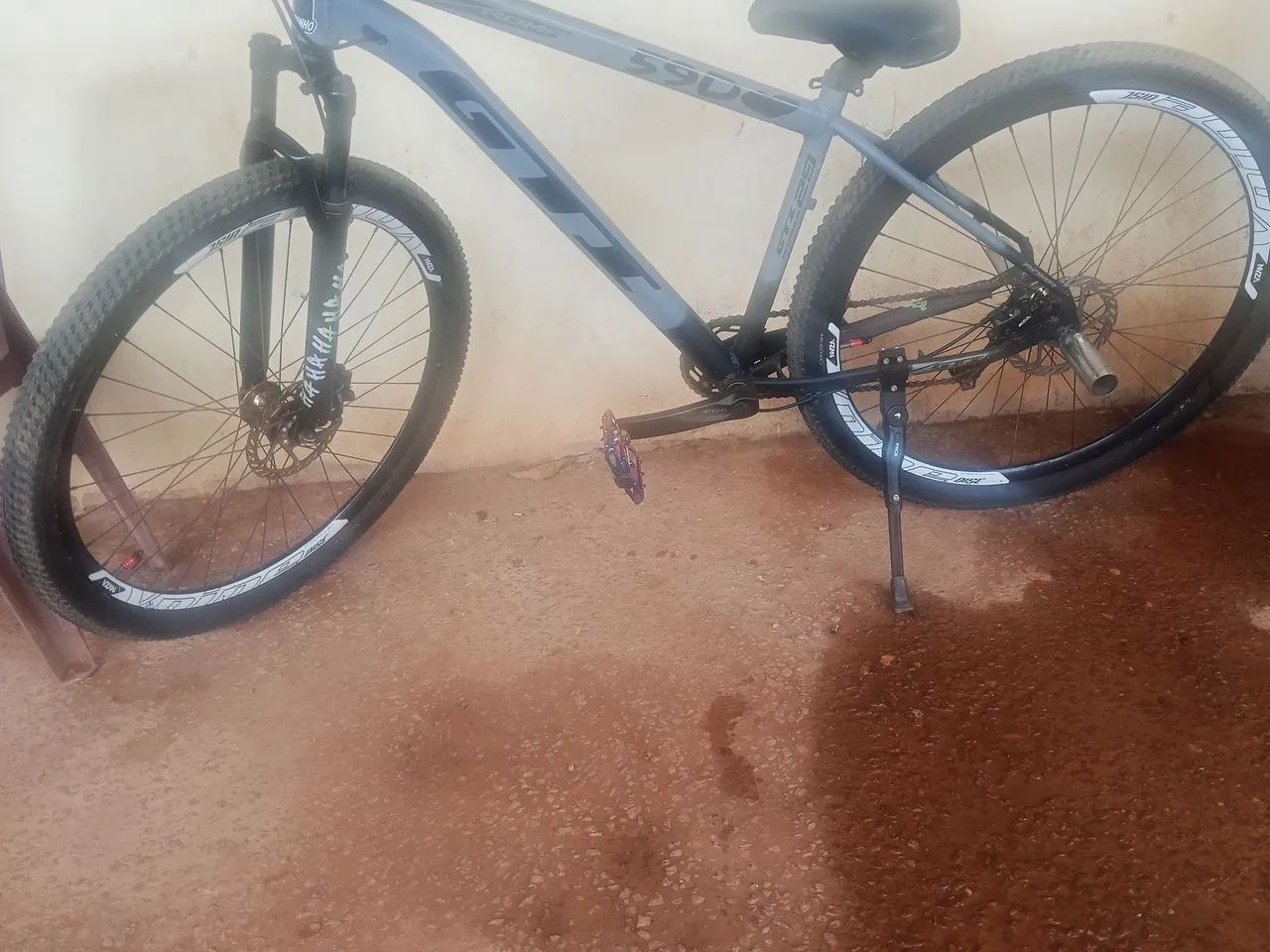 Bicicleta aro 29 somente no pix - Foto 3