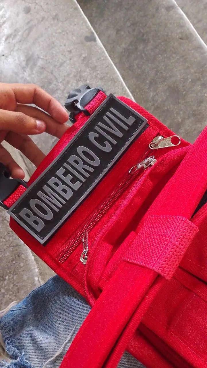 Fardamento de bombeiro 