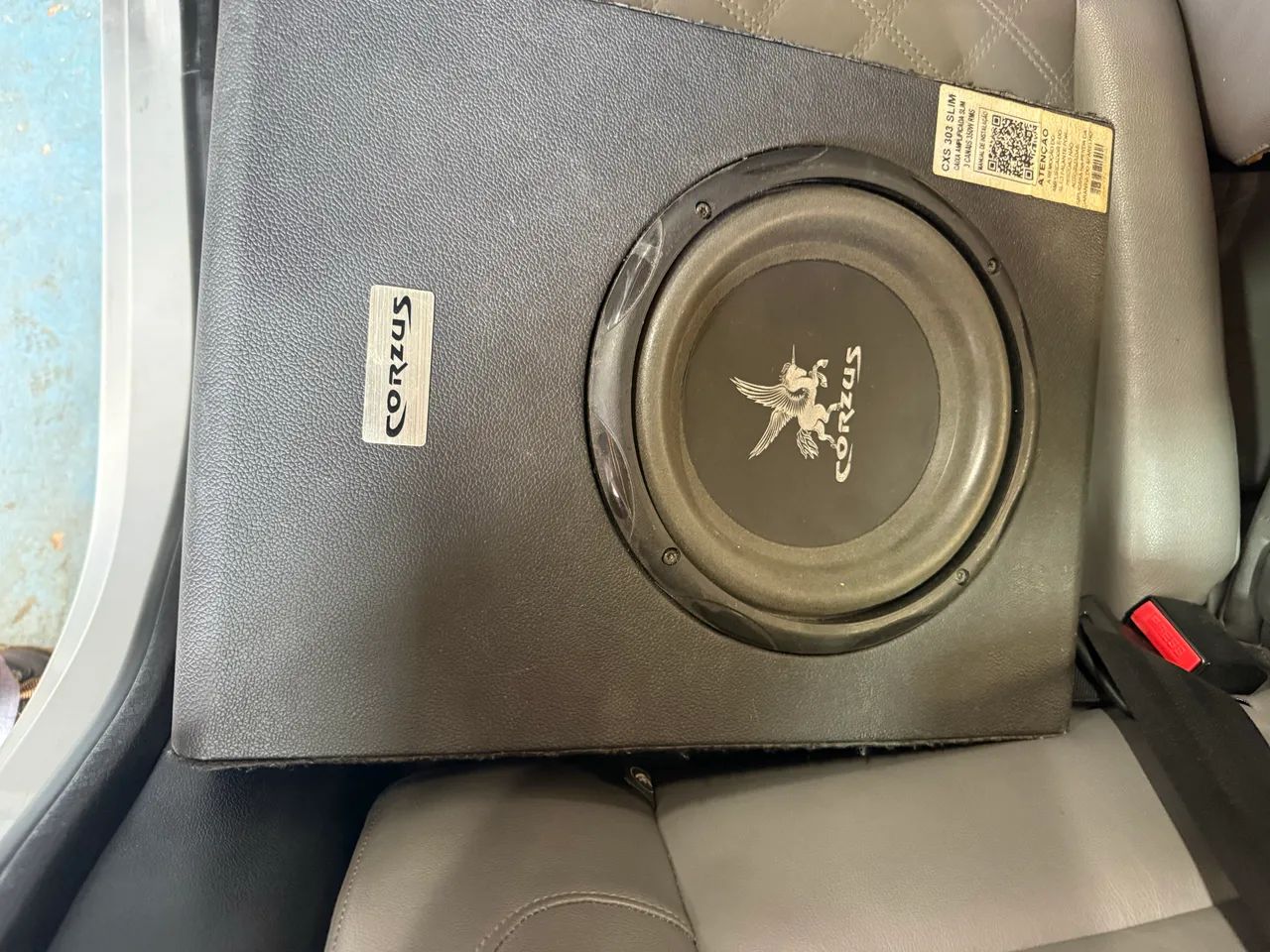 Caixa amplificada Corzus CXS303