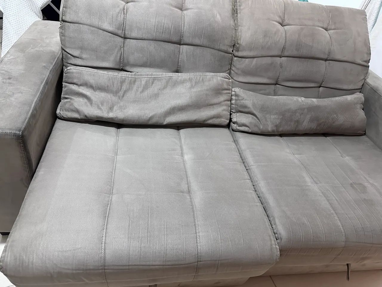 Vendo sofá em ótimo estado ! Oportunidade !