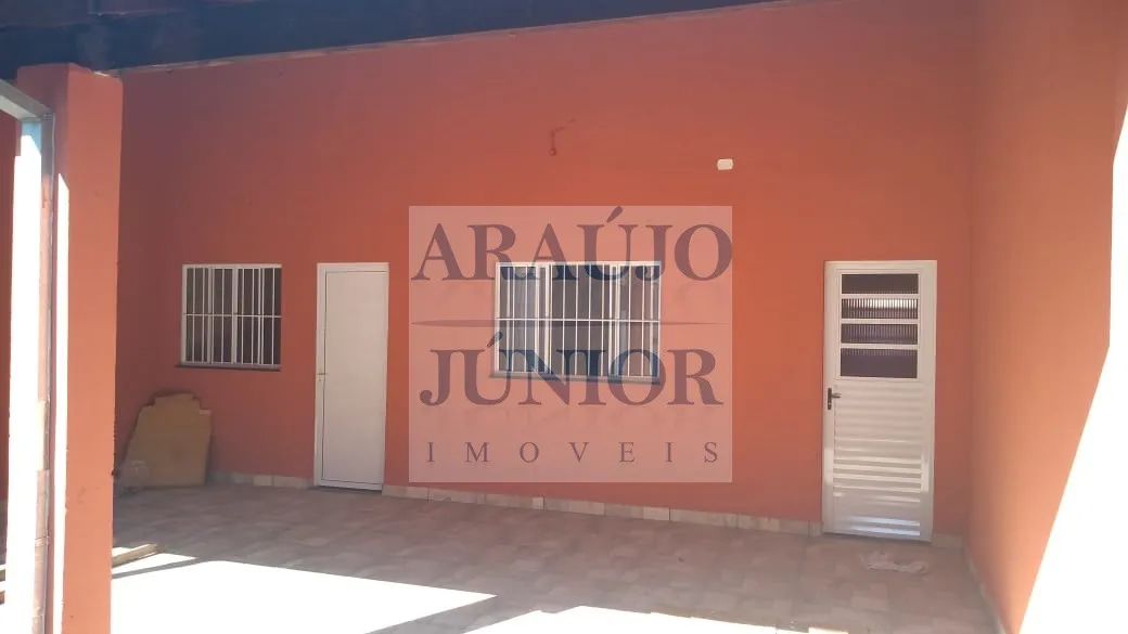 CASA À VENDA NO JARDIM DA PAZ