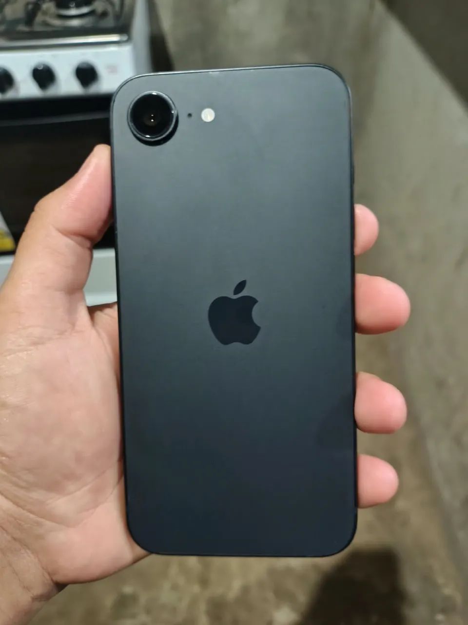 iPhone 16e  - Foto 2