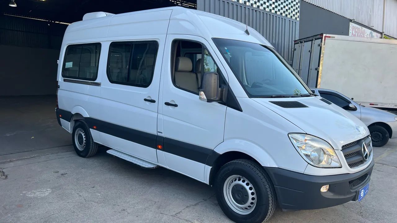 Mercedes-Benz Sprinter 415 Van Luxo T.a. 2.2 Diesel 2015