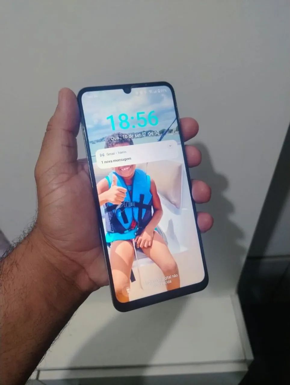 Realme C65 