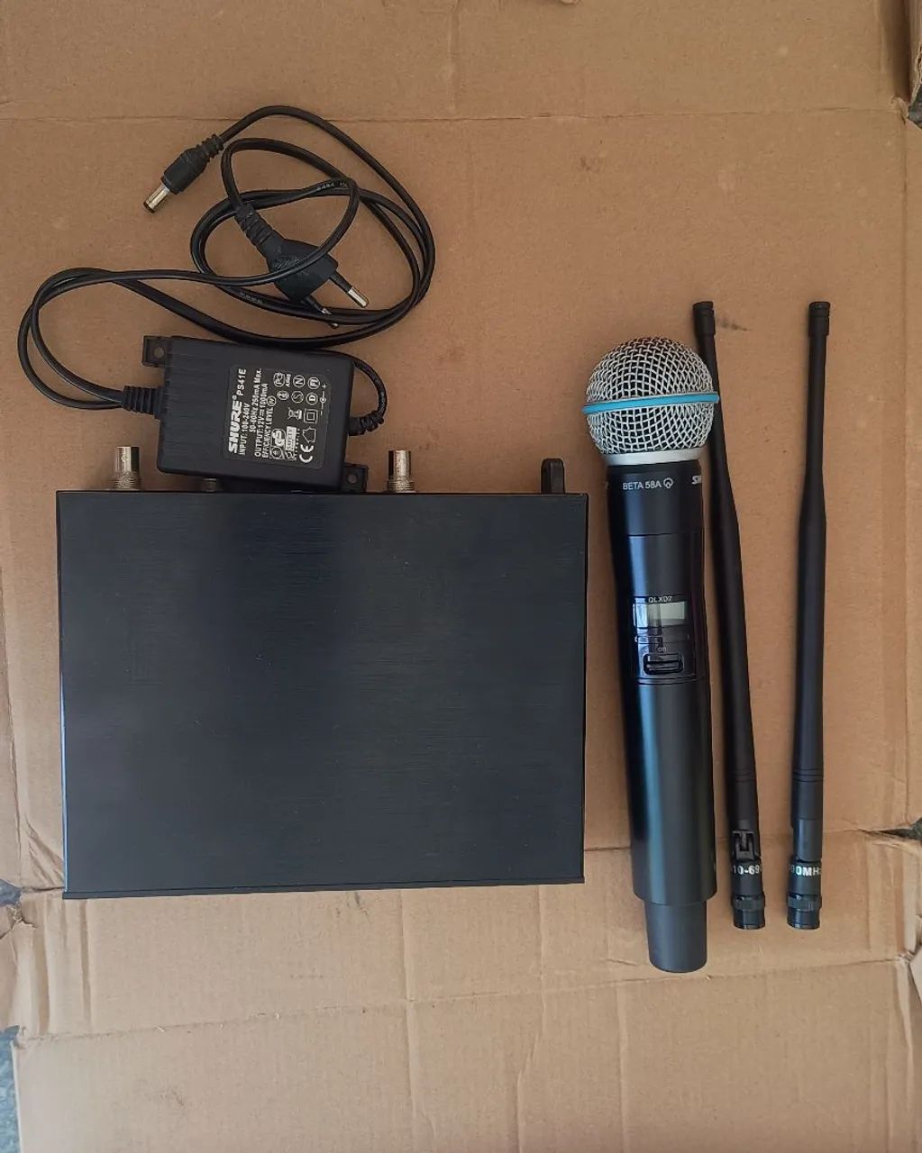 Microfone semi-novo 