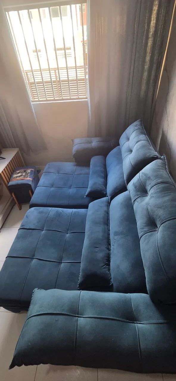 Sofá Retrátil na Cor azul, de 2,30 metros - Foto 3