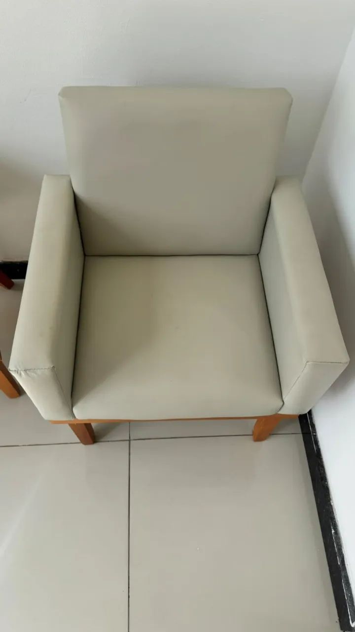 VENDO POLTRONAS PARA RECEPÇÃO - Foto 2