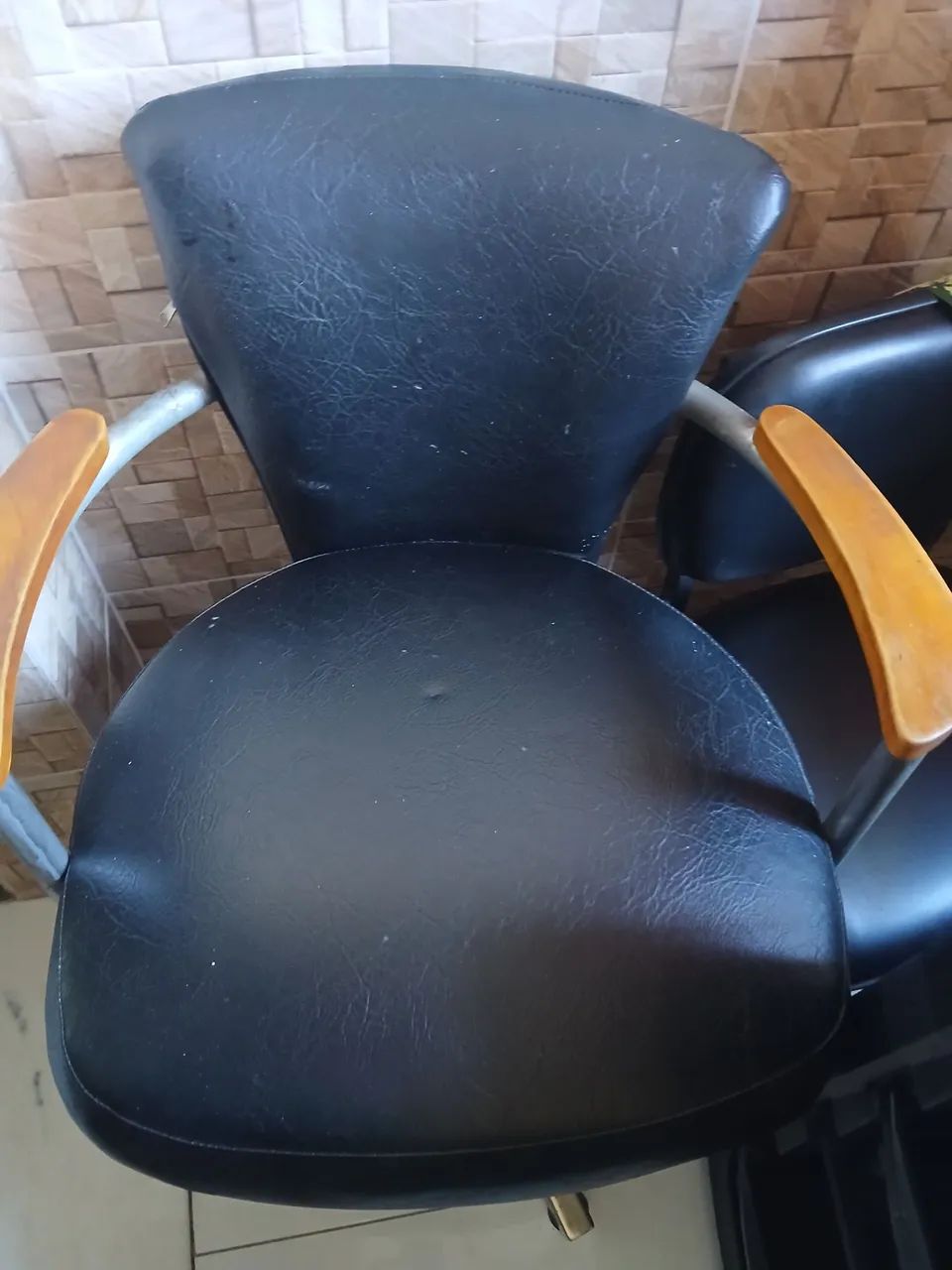 Cadeira de Cabeleireiro ou barbeiro  - Foto 3
