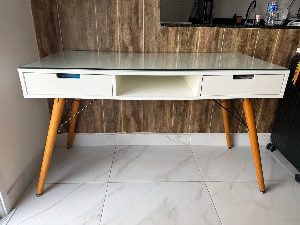 Mesa Escrivaninha Tampo de Vidro