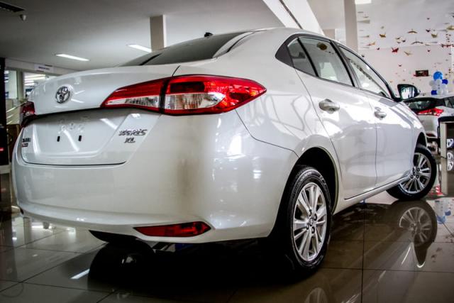 TOYOTA YARIS SEDAN XL PLUS AT 19/20 - Foto 4