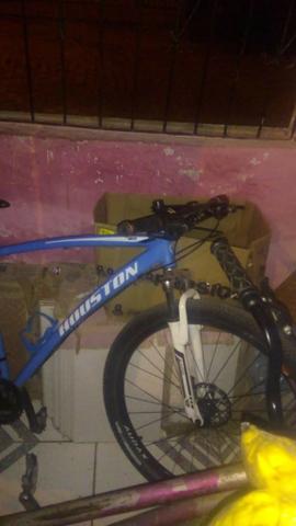 Bicicleta Houston aro 29 usada - Foto 3