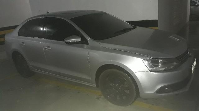 Lindo Jetta Prata 2011 com Completo com teto solar - Foto 2