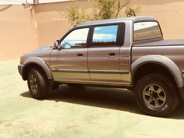 L200 Outdoor 4x4 - Foto 6