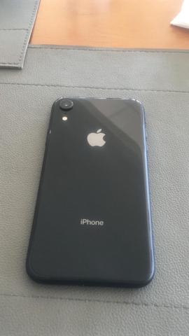 Vendo iPhone XR, ainda na garantia - Foto 2