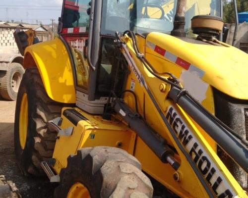 Retroescavadeira B110B New Holland - 12/12 - Foto 5