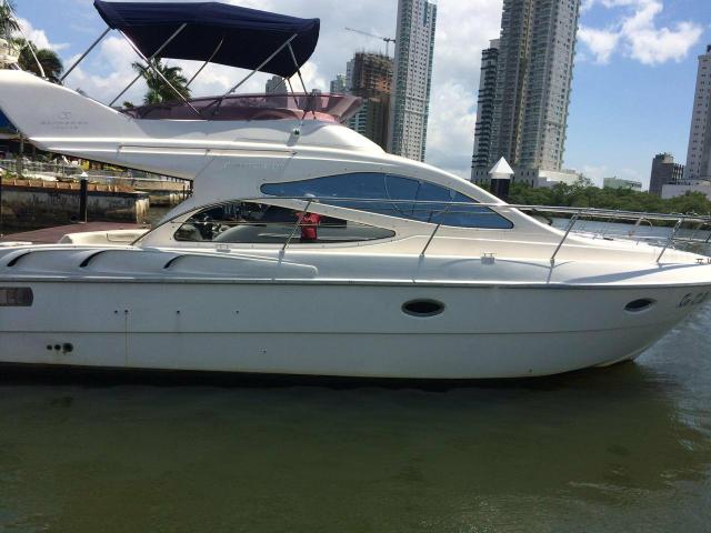 Locação de lancha, yachts, barcos - Foto 2