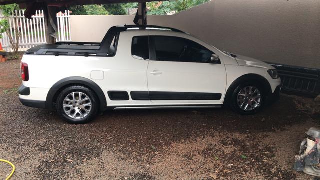 Saveiro cross