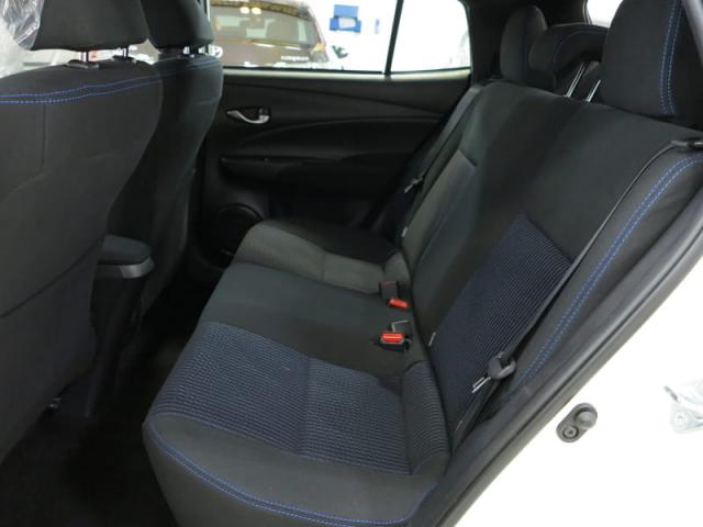 TOYOTA YARIS SEDAN XL MT 19/20 - Foto 10