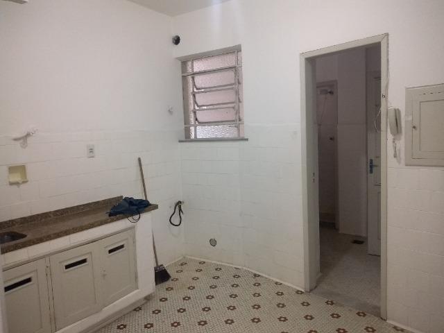 Alugo 02 Quartos, com Sala Ampla em Icaraí - Foto 14