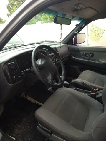 L 200 - Foto 2